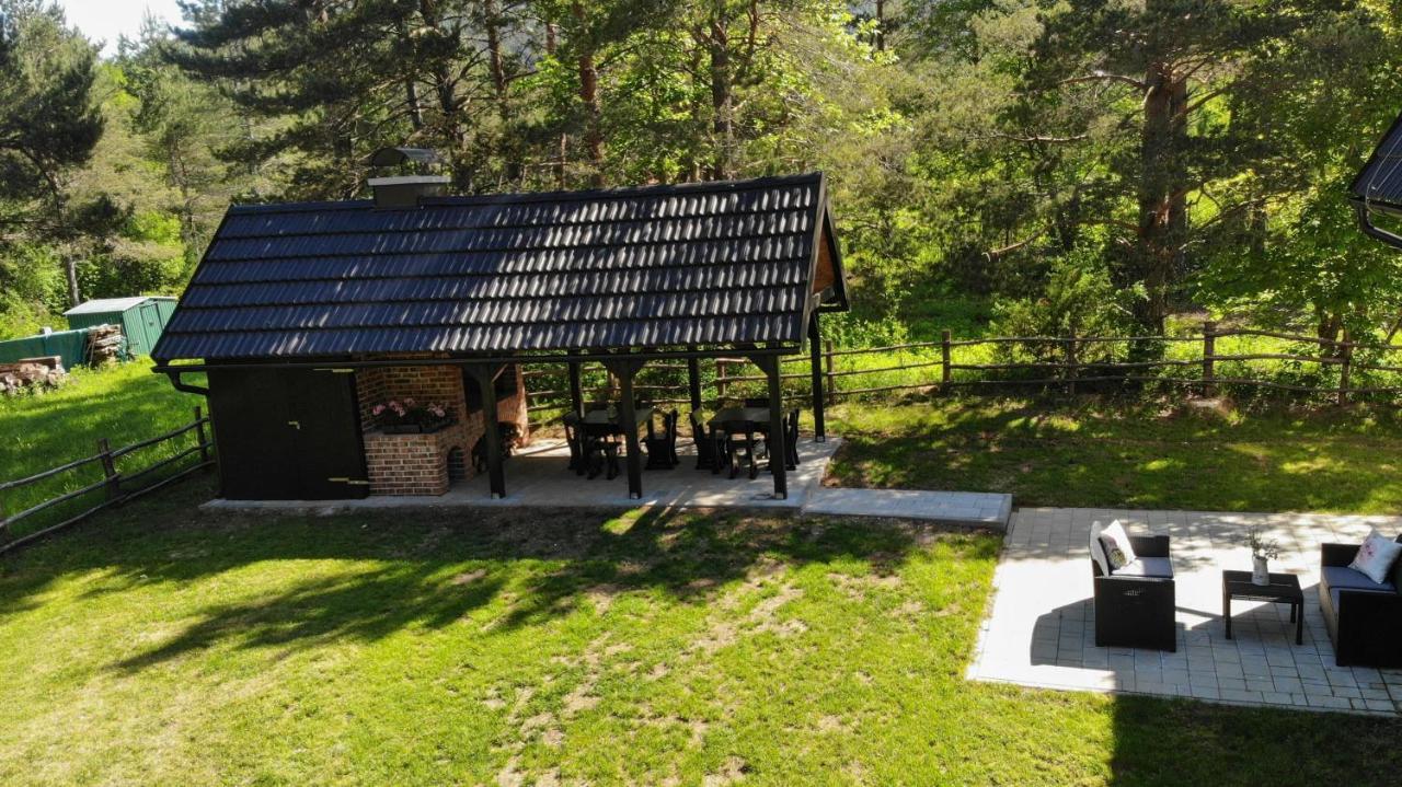 Timber Valley Plitvička Jezera エクステリア 写真