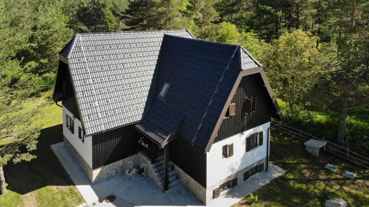 Timber Valley Plitvička Jezera エクステリア 写真