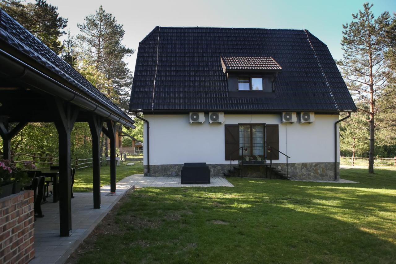 Timber Valley Plitvička Jezera エクステリア 写真