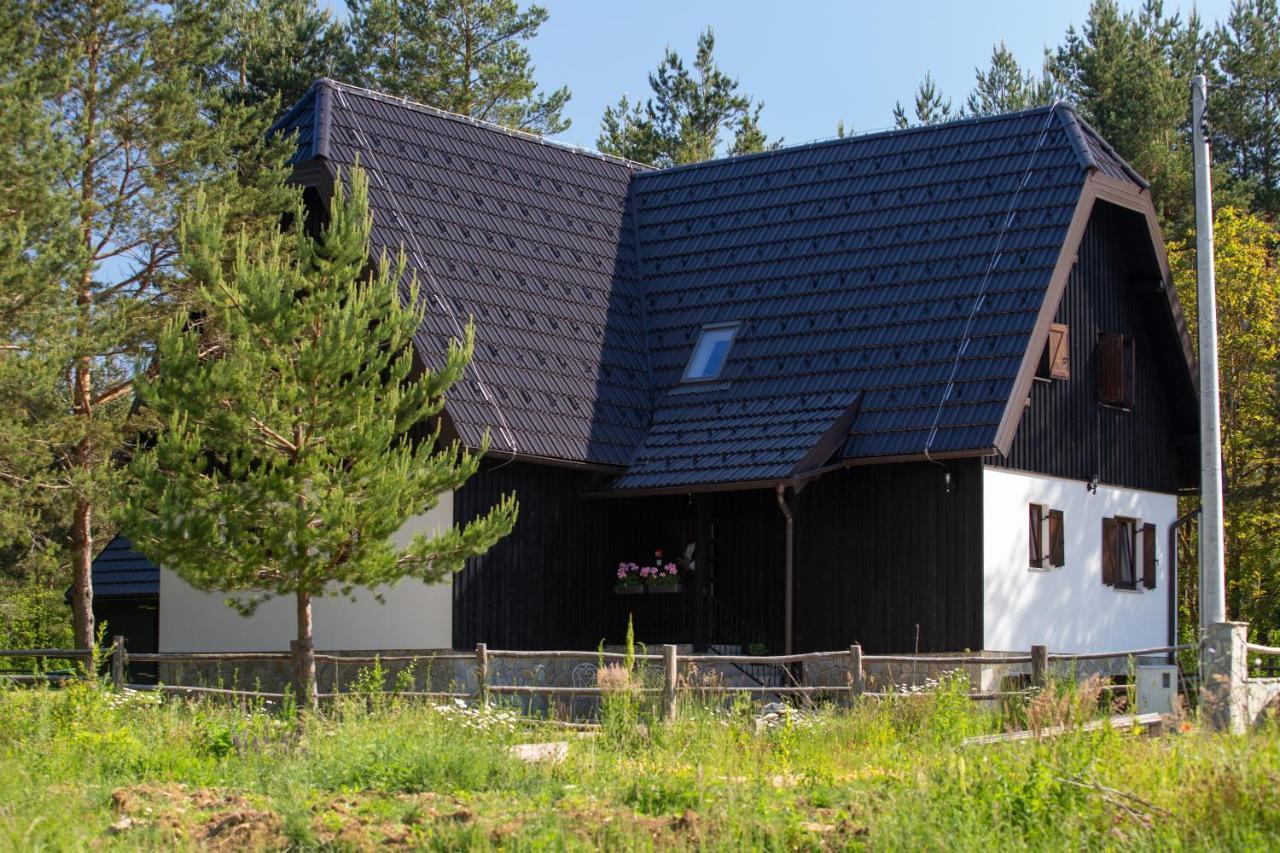 Timber Valley Plitvička Jezera エクステリア 写真
